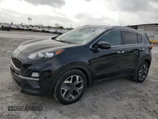 2020 Kia Sportage EX z VIN KNDPN3AC8L7736125, wystawiony jako Copart lot #51495525 z przebiegiem 58 738 mil mil oraz Szkoda całkowita • Salvage title. Historia ofert i sprzedaży dostępna na DreamBid. Obrazek 1.