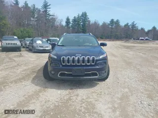 2015 Jeep Cherokee Limited with VIN 1C4PJMDS6FW674657, listed as a IAAI auction lot 41070436 with 103,814 mi miles. Bid and sale history available at carsss.com. Image 12.