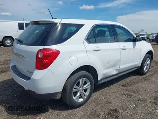 2013 Chevrolet Equinox LS z VIN 2GNALBEK5D6324518, wystawiony jako IAAI lot #42193962 z przebiegiem 155 979 mil mil oraz . Historia ofert i sprzedaży dostępna na DreamBid. Obrazek 4.