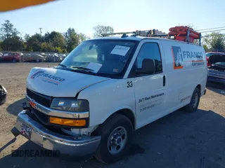 2021 GMC Savana Cargo Van with VIN 1GTW7AF70M1202109, listed as a IAAI auction lot 40583972 with 104,233 mi miles. Bid and sale history available at carsss.com. Image 17.