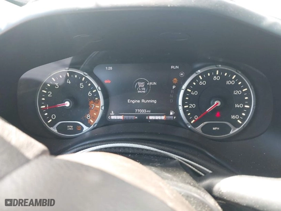 2015 Jeep Renegade Limited with VIN ZACCJADTXFPC18471, listed as a IAAI auction lot 41698973 with 77,033 mi miles. Bid and sale history available at carsss.com. Image 7.