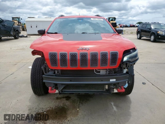 2019 Jeep Cherokee Trailhawk z VIN 1C4PJMBX8KD315136, wystawiony jako Copart lot #60614805 z przebiegiem 102 936 mil mil oraz Czysty tytuł • Clean title. Historia ofert i sprzedaży dostępna na DreamBid. Obrazek 5.