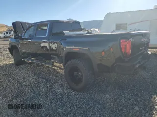 2021 GMC Sierra 3500HD Denali z VIN 1GT49WEY3MF296109, wystawiony jako Copart lot #67886764 z przebiegiem Nie podano mil oraz Szkody całkowita. Historia ofert i sprzedaży dostępna na DreamBid. Obrazek 2.