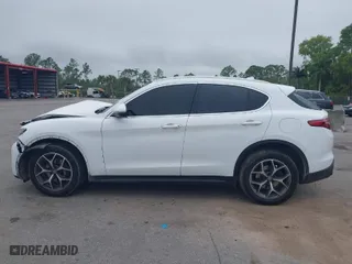 2019 Alfa Romeo Stelvio Ti Sport with VIN ZASPAKBN4K7C43960, listed as a IAAI auction lot 41328453 with 1 mi miles. Bid and sale history available at carsss.com. Image 14.
