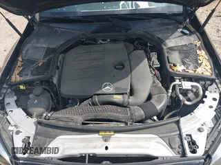 2020 Mercedes-Benz C 300 z VIN 55SWF8DB9LU325172, wystawiony jako IAAI lot #42287443 z przebiegiem 100 261 mil mil oraz . Historia ofert i sprzedaży dostępna na DreamBid. Obrazek 10.