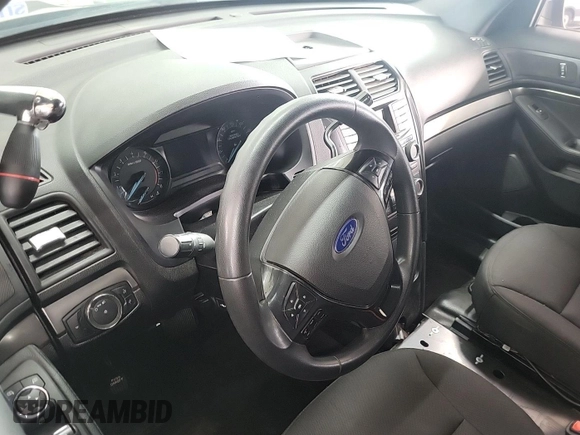 2017 Ford Police Interceptor Utility с VIN 1FM5K8AR7HGC26854, выставлен на аукционе IAAI как лот 42791619 с пробегом 105 935 миль миль и . История ставок и продаж доступна на DreamBid. Изображение 36.