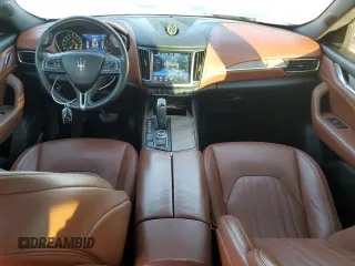 2019 Maserati Levante z VIN ZN661XUA3KX313720, wystawiony jako Copart lot #80983524 z przebiegiem 55 524 mil mil oraz Szkoda całkowita • Salvage title. Historia ofert i sprzedaży dostępna na DreamBid. Obrazek 8.