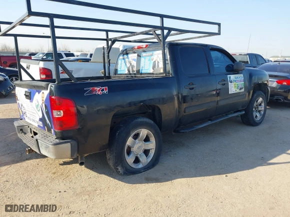 2011 Chevrolet Silverado 1500 LS with VIN 3GCPKREAXBG351026, listed as a IAAI auction lot 41682364 with 137,051 mi miles. Bid and sale history available at carsss.com. Image 4.