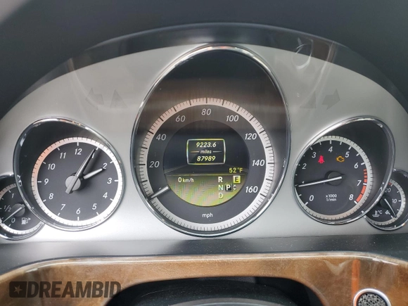 2012 Mercedes-Benz E 350 Luxury with VIN WDDHF8JB3CA624167, listed as a Copart auction lot 52802215 with 87,989 mi miles and Salvage title. Bid and sale history available at DreamBid. Image 9.