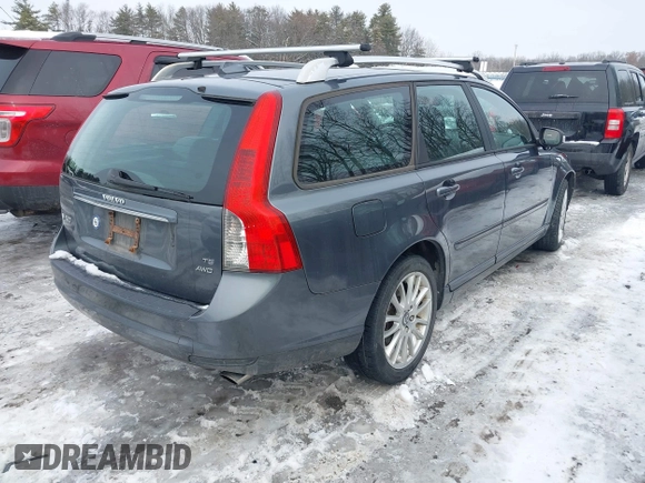 2008 Volvo V50 R-Design с VIN YV1MJ672682396325, выставлен на аукционе IAAI как лот 41456223 с пробегом 100 255 миль миль и . История ставок и продаж доступна на DreamBid. Изображение 4.