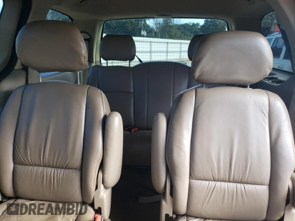 2002 Ford Windstar SE with VIN 2FMZA52462BA09199, listed as a Copart auction lot 83097064 with 216,158 mi miles and Salvage title. Bid and sale history available at DreamBid. Image 10.
