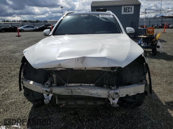 2018 Mercedes-Benz GLC with VIN WDC0G4KB8JV070619, listed as a Copart auction lot 48543395 with 125,689 mi miles and Salvage Title. Bid and sale history available at carsss.com. Image 5.