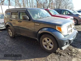 2008 Dodge Nitro SXT z VIN 1D8GU28K18W197372, wystawiony jako IAAI lot #41509448 z przebiegiem 213 674 mil mil oraz . Historia ofert i sprzedaży dostępna na DreamBid. Obrazek 1.