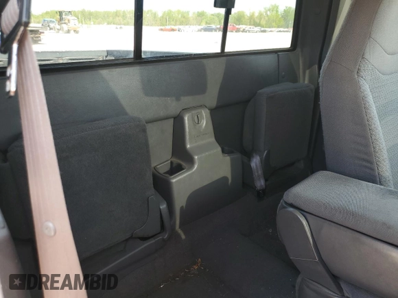 1999 Ford Ranger XLT with VIN 1FTZR15X8XTB13048, listed as a Copart auction lot 53948805 with 154,436 mi miles and Salvage title. Bid and sale history available at DreamBid. Image 10.