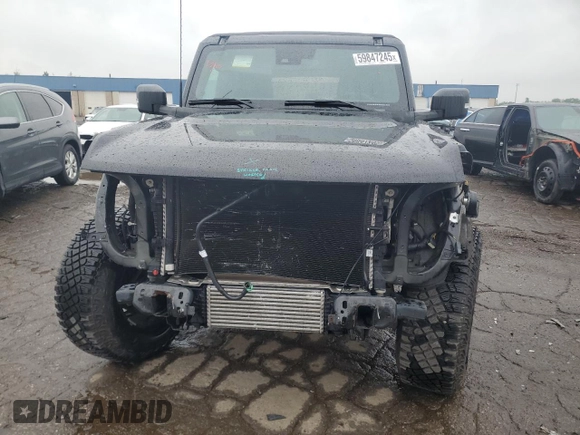 2022 Ford Bronco with VIN 1FMEE5DH5NLA84662, listed as a Copart auction lot 59847245 with 10,768 mi miles and Salvage title. Bid and sale history available at DreamBid. Image 5.