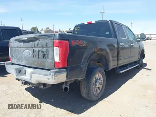 2018 Ford F-250 XL с VIN 1FT7W2B64JEC77975, выставлен на аукционе IAAI как лот 41854388 с пробегом 151 901 миль миль и . История ставок и продаж доступна на DreamBid. Изображение 4.
