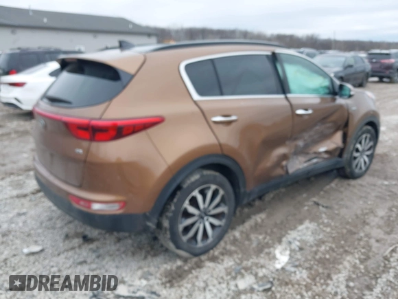 2019 Kia Sportage EX with VIN KNDPNCAC6K7532230, listed as a IAAI auction lot 41516933 with 98,819 mi miles. Bid and sale history available at carsss.com. Image 4.