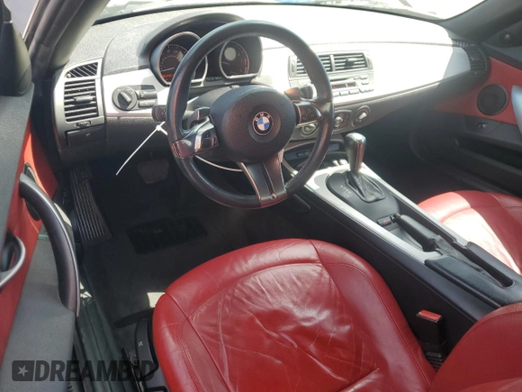 2007 BMW Z4 3.0i с VIN 4USBU33547LW70935, выставлен на аукционе Copart как лот 57492265 с пробегом 85 440 миль миль и Списание • Salvage title. История ставок и продаж доступна на DreamBid. Изображение 8.