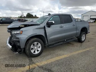 2019 Chevrolet Silverado 1500 LT with VIN 3GCUYDED8KG166021, listed as a Copart auction lot 51522155 with 29,196 mi miles and Salvage Title. Bid and sale history available at carsss.com. Image 1.