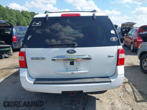 2013 Ford Expedition XLT with VIN 1FMJU1H59DEF13542, listed as a IAAI auction lot 42632656 with 120,735 mi miles and . Bid and sale history available at DreamBid. Image 16.