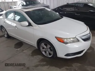 2013 Acura ILX Premium z VIN 19VDE1F53DE011754, wystawiony jako IAAI lot #42009800 z przebiegiem 223 078 mil mil oraz . Historia ofert i sprzedaży dostępna na DreamBid. Obrazek 1.