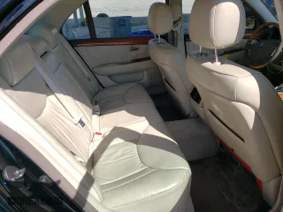 2001 Lexus LS 430 with VIN JTHBN30F110014232, listed as a Copart auction lot 75013094 with 238,565 mi miles and Salvage Title. Bid and sale history available at carsss.com. Image 10.