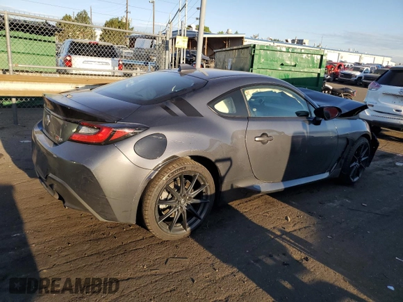 2024 Toyota GR86 with VIN JF1ZNBB13R9751411, listed as a Copart auction lot 70136954 with 11,543 mi miles and Salvage Title. Bid and sale history available at carsss.com. Image 3.