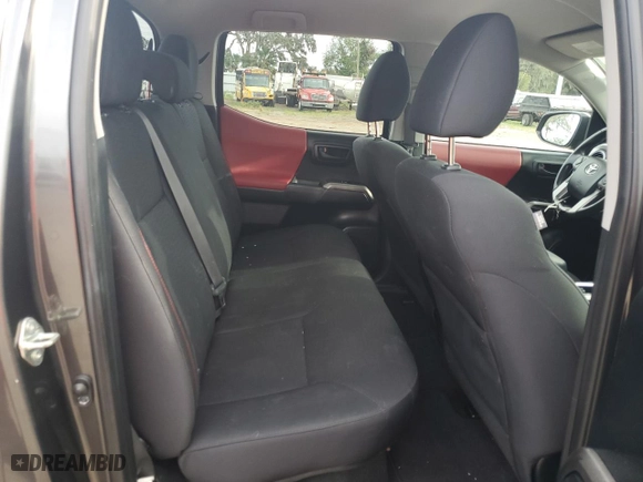 2016 Toyota Tacoma SR5 with VIN 3TMBZ5DN8GM003463, listed as a Copart auction lot 79702834 with 113,121 mi miles and Salvage Title. Bid and sale history available at carsss.com. Image 10.