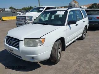 2007 Subaru Forester X with VIN JF1SG63687H744762, listed as a IAAI auction lot 42771714 with 200,442 mi miles and . Bid and sale history available at DreamBid. Image 2.