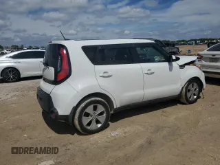 2015 Kia Soul with VIN KNDJN2A25F7224561, listed as a Copart auction lot 50998835 with 142,265 mi miles and Salvage Title. Bid and sale history available at carsss.com. Image 3.