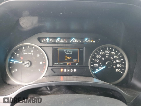 2019 Ford F-150 XL with VIN 1FTFW1E58KFB51302, listed as a Copart auction lot 47123165 with 253,409 mi miles and Clean Title. Bid and sale history available at carsss.com. Image 9.