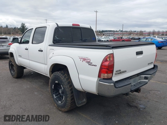 2008 Toyota Tacoma z VIN 5TELU42N58Z560464, wystawiony jako IAAI lot #41698272 z przebiegiem 208 441 mil mil oraz . Historia ofert i sprzedaży dostępna na DreamBid. Obrazek 3.