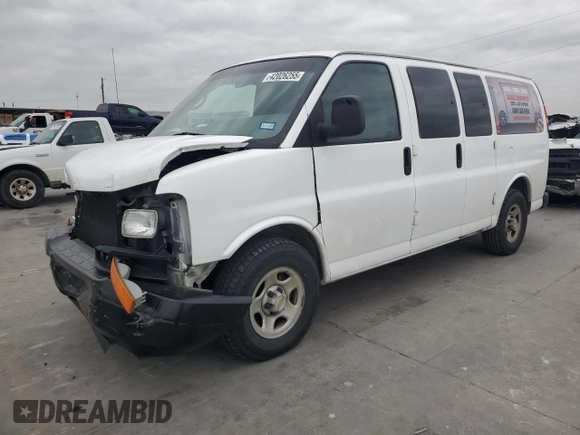 2005 Chevrolet Express Cargo z VIN 1GCFG15T251176760, wystawiony jako Copart lot #42026255 z przebiegiem 265 846 mil mil oraz Szkoda całkowita • Salvage title. Historia ofert i sprzedaży dostępna na DreamBid. Obrazek 1.
