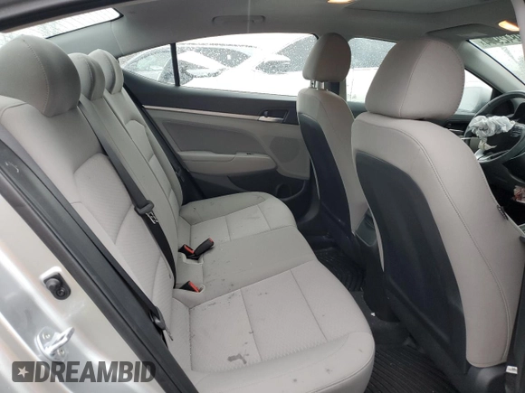 2020 Hyundai Elantra Value Edition z VIN 5NPD84LF6LH631179, wystawiony jako Copart lot #83842914 z przebiegiem 27 003 mil mil oraz Szkody całkowita. Historia ofert i sprzedaży dostępna na DreamBid. Obrazek 10.