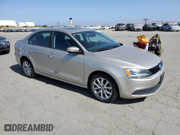 2012 Volkswagen Jetta SE с VIN 3VWDP7AJ0CM456267, выставлен на аукционе Copart как лот 58436325 с пробегом 102 948 миль миль и Списание • Salvage title. История ставок и продаж доступна на DreamBid. Изображение 4.