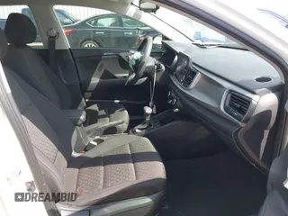 2023 Kia Rio S z VIN 3KPA24AD7PE550899, wystawiony jako IAAI lot #41882407 z przebiegiem 24 966 mil mil oraz . Historia ofert i sprzedaży dostępna na DreamBid. Obrazek 5.