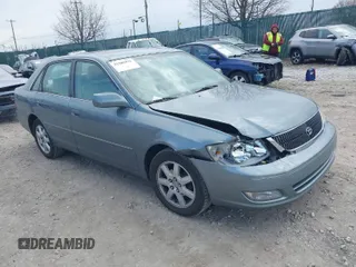 2001 Toyota Avalon XL with VIN 4T1BF28B91U135041, listed as a IAAI auction lot 41888876 with 135,808 mi miles and . Bid and sale history available at carsss.com. Image 1.