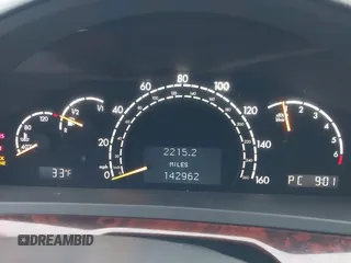 2004 Mercedes-Benz S-Class 5.0L with VIN WDBNG84J24A404189, listed as a IAAI auction lot 41337556 with 142,962 mi miles. Bid and sale history available at carsss.com. Image 7.