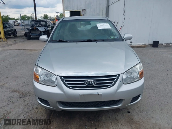 2009 Kia Spectra EX z VIN KNAFE222795660684, wystawiony jako IAAI lot #42385088 z przebiegiem 167 307 mil mil oraz . Historia ofert i sprzedaży dostępna na DreamBid. Obrazek 6.