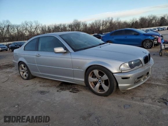 2001 BMW 3 Series 330Ci with VIN WBABN53421JU37173, listed as a Copart auction lot 41698705 with 292,771 mi miles and Clean Title. Bid and sale history available at carsss.com. Image 4.