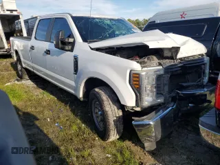 2019 Ford F-350 XL with VIN 1FT8W3A68KEC83176, listed as a Copart auction lot 87997915 with 275,052 mi miles and Salvage title. Bid and sale history available at DreamBid. Image 4.