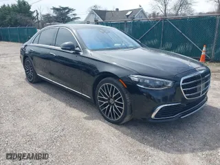 2021 Mercedes-Benz S-Class S 580 with VIN W1K6G7GB8MA044615, listed as a IAAI auction lot 41975445 with NaN miles. Bid and sale history available at carsss.com. Image 1.