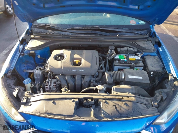 2017 Hyundai Elantra SE with VIN KMHD74LFXHU085935, listed as a IAAI auction lot 41477983 with 120,681 mi miles. Bid and sale history available at carsss.com. Image 10.