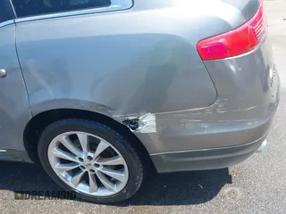 2010 Lincoln MKT EcoBoost with VIN 2LMHJ5AT7ABJ25423, listed as a IAAI auction lot 42048594 with 211,204 mi miles and . Bid and sale history available at DreamBid. Image 6.