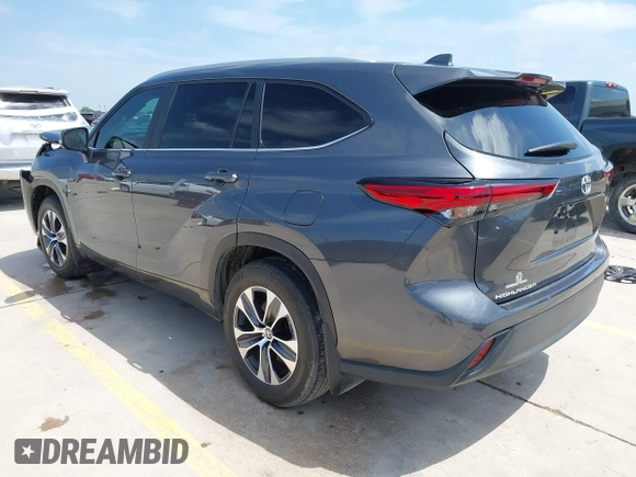 2023 Toyota Highlander L with VIN 5TDKDRAH7PS007332, listed as a IAAI auction lot 42392250 with 51,943 mi miles and . Bid and sale history available at DreamBid. Image 3.
