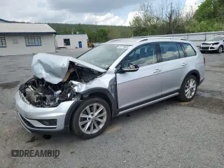 2017 Volkswagen Golf S z VIN 3VWH17AU8HM524061, wystawiony jako Copart lot #55129685 z przebiegiem 127 896 mil mil oraz Szkoda całkowita • Salvage title. Historia ofert i sprzedaży dostępna na DreamBid. Obrazek 1.