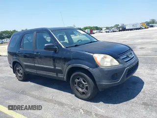 2005 Honda CR-V LX with VIN SHSRD68525U303247, listed as a IAAI auction lot 42146356 with 170,093 mi miles and . Bid and sale history available at carsss.com. Image 1.