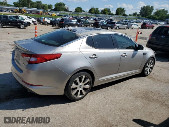 2012 Kia Optima SX z VIN 5XXGR4A64CG023279, wystawiony jako Copart lot #61482775 z przebiegiem 213 282 mil mil oraz Czysty tytuł • Clean title. Historia ofert i sprzedaży dostępna na DreamBid. Obrazek 3.