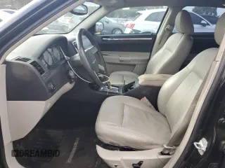 2007 Chrysler 300 Signature with VIN 2C3KA53G57H877394, listed as a Copart auction lot 71302834 with 134,697 mi miles and Salvage Title. Bid and sale history available at carsss.com. Image 7.