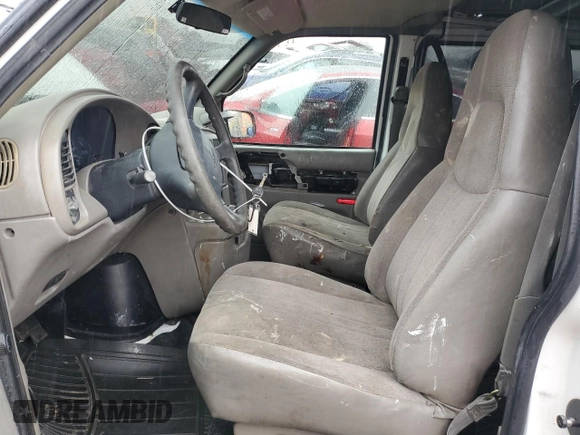 2001 GMC Safari Cargo with VIN 1GTDM19W91B504197, listed as a Copart auction lot 43786285 with 150,593 mi miles and Salvage Title. Bid and sale history available at carsss.com. Image 7.